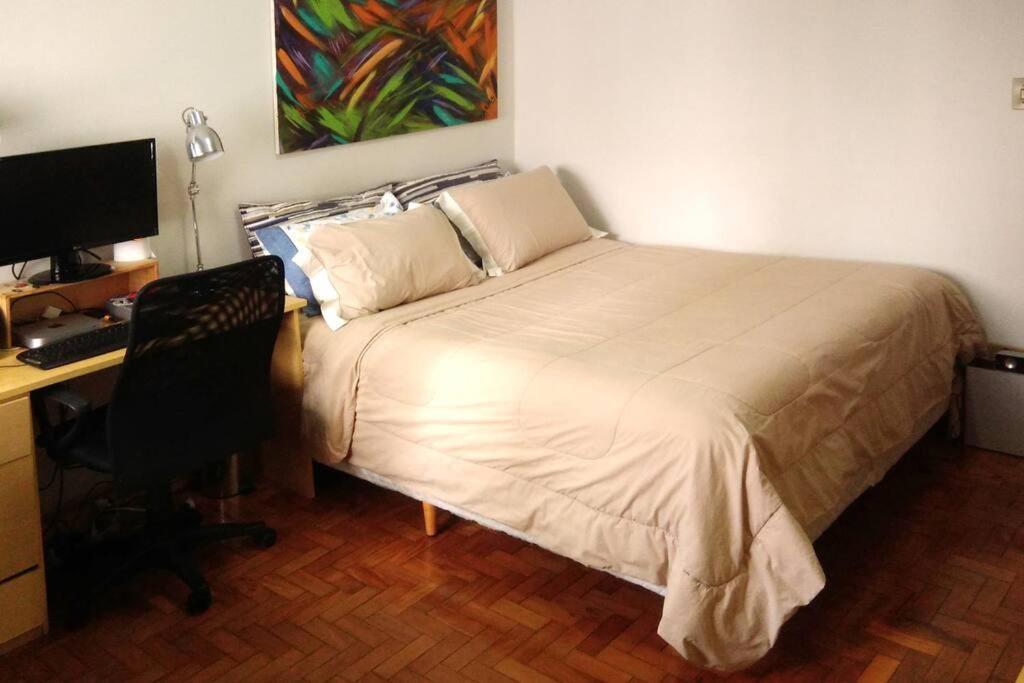 Grande Apartamento A 200m Da Av. Paulista E Metro. Apartamento